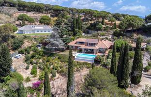 6-bedroom house 320 m² in Sant Vicenç de Montalt for 1,500,000 €