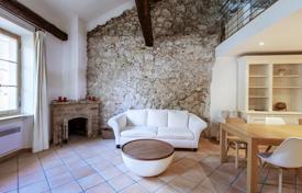2-bedrooms apartment in Villefranche-sur-Mer, France for 695,000 €
