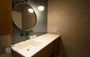 2-bedroom apartment 132 m² in Vake-Saburtalo for $280,000