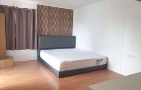 2 bed Condo in Lumpini Ville Phahol — Suthisarn Samsennai Sub District for $150,000