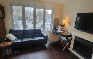 13-bedroom townhouse in North York for C$1,490,000