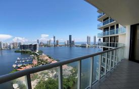 Cosy flat with ocean views in a residence on the first line of the beach, Aventura, Florida, USA for $955,000
