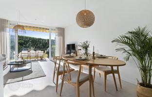 4-bedroom townhouse 142 m² in Nueva Andalucia for 795,000 €