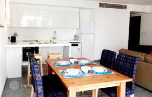 2-bedroom apartment 100 m² in Neapolis for 500,000 €