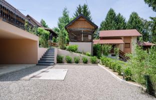 5-bedroom house 218 m² in Karlovac County for 450,000 €
