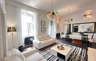 5-room apartment 150 m² in Pula for 385,000 €