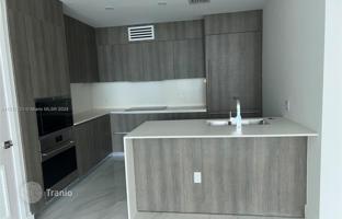 2-bedroom apartments in condo 129 m² in Collins Avenue for $1,699,000