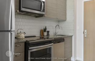 3-bedroom apartment in North York for C$736,000