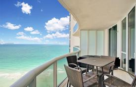 Equipped four-room apartment with amazing ocean views in Sunny Isles Beach, Florida, USA for $995,000
