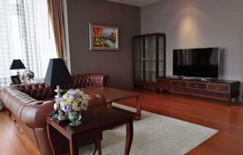 3-bedroom apartments in condo in Sathon for $7,300 per week