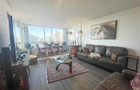 Apartment – Yonge Street, Toronto, Ontario,  Canada for C$778,000