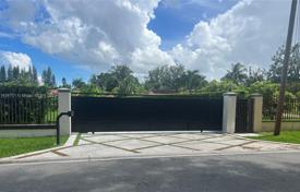 Townhome – West End, Miami, Florida,  USA for $3,400,000