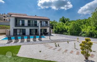 4-room house 173 m² in Rakalj for 600,000 €