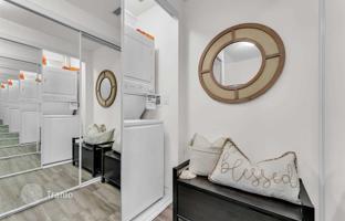 6-bedroom apartment in Etobicoke for C$904,000