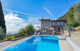 Beautiful villa with panoramic view of Lake Garda in Toscolano Maderno, Italy for 3,500,000 €