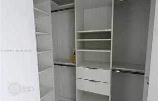 2-bedroom apartments in condo 109 m² in Edgewater (Florida) for $785,000