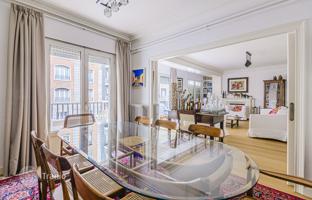4-bedroom apartment 248 m² in Barcelona for 1,040,000 €