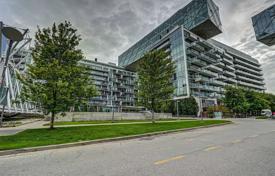 Apartment – Queens Quay East, Old Toronto, Toronto,  Ontario,   Canada for C$911,000