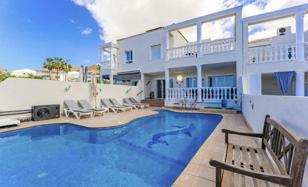 4-bedroom townhouse 364 m² in Los Cristianos for 850,000 €