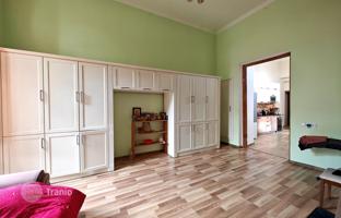 3-bedroom apartment 112 m² in Old Tbilisi for $200,000
