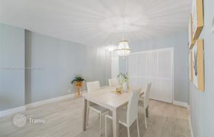 1-bedroom apartments in condo 82 m² in South Ocean Drive for $475,000
