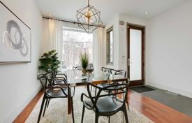 Terraced house – Claremont Street, Old Toronto, Toronto,  Ontario,   Canada for C$2,070,000