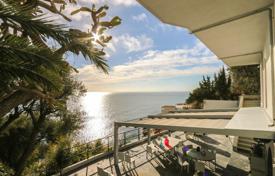 Contemporary villa with a terrace, an access to the sea and two independent apartments, Nice, France for 5,390,000 € Contemporary villa with a terrace, an access to the sea and two independent apartments, Nice, France for 5,390,000 €