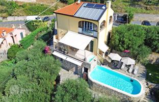 3-bedroom apartment 126 m² in Liguria for 520,000 €