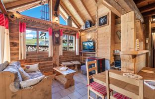 2-bedroom mansion 75 m² in Notre-Dame-de-Bellecombe for 600,000 €