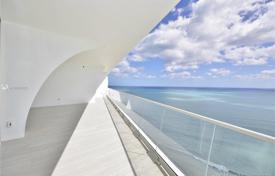 Comfortable apartment with terraces, a parking and ocean views in a residential complex with a swimming pool and spa, Sunny Isles Beach, USA for 3,550,000 €