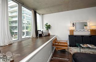 6-bedroom apartment in Portland Street for C$993,000