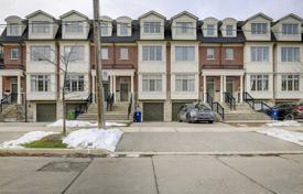 Terraced house – North York, Toronto, Ontario,  Canada for C$1,745,000