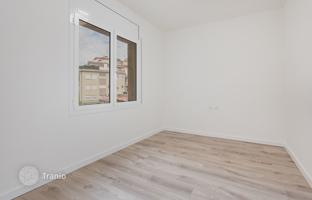 4-bedroom apartment 153 m² in Barcelona for 950,000 €