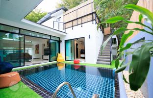 4-bedroom villa 600 m² in Kamala for $355,000