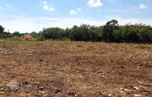 Land plot 730 m² in Zadar County for 80,000 €