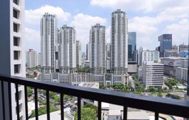 2 bed Condo in Noble Revolve Ratchada 2 Huai Khwang Sub District for $241,000