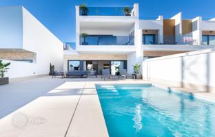 3-bedroom townhouse 160 m² in San Pedro del Pinatar for 445,000 €