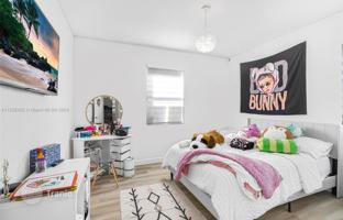 5-bedroom house 359 m² in Miami for $902,000