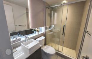 3-bedroom apartment in Queen Street West for C$791,000