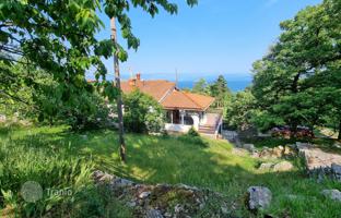 5-bedroom house 200 m² in Primorje-Gorski Kotar County for 450,000 €