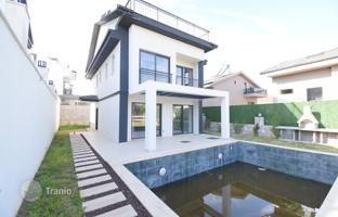 4-bedroom villa 225 m² in Fethiye for 27,208,000 TRY