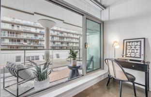 1-bedroom apartment in Carlaw Avenue for C$769,000