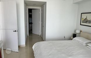2-bedroom apartments in condo 120 m² in Miami for $1,090,000