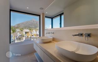 5-bedroom villa 471 m² in Marbella for 3,800,000 €