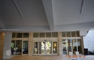 1-bedroom apartments in condo 92 m² in Sunny Isles Beach for $380,000