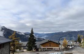 3 – 4 bedroom south facing apartments just 400m from the snow front in La Rosiere (A) for 990,000 €