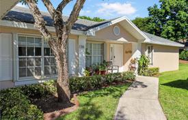 Townhome – Homestead, Florida, USA for $400,000