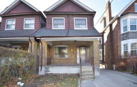 Terraced house – York, Toronto, Ontario,  Canada for C$1,357,000