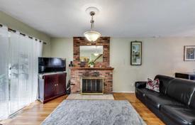 Townhome – Hillsdale Avenue East, Toronto, Ontario,  Canada for C$2,545,000