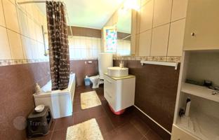 7-room house 222 m² in Ilfov County for 175,000 €
